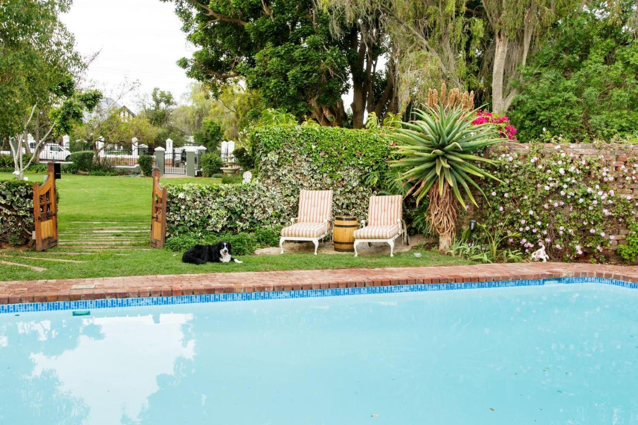 La Pension Guest House Oudtshoorn Exterior photo